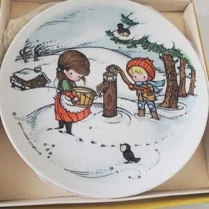 Joan Walsh Anglund Winter Collector Plate 1975 Limited First Edition 7.5 Inch